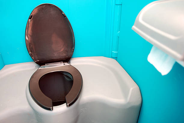 Porta potty delivery and setup in Gibsonburg, OH